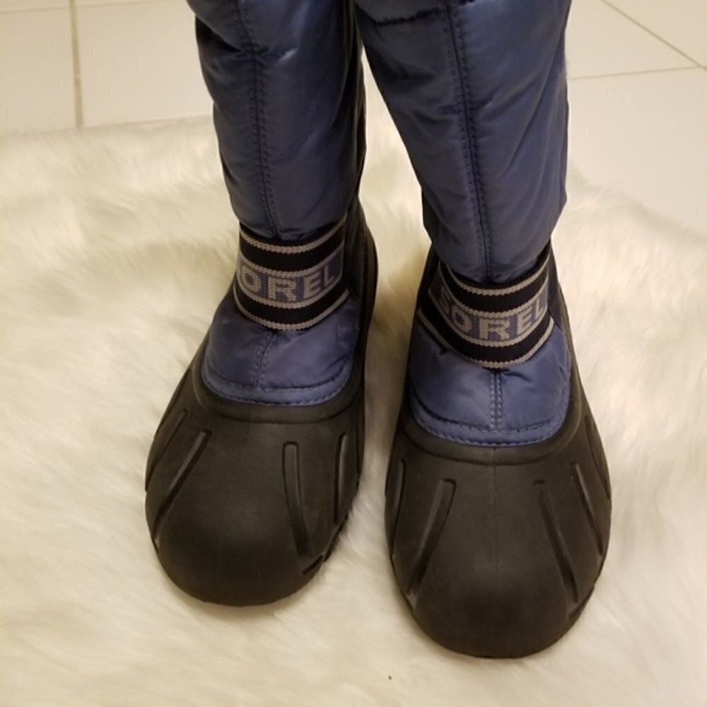 Sorel boots (4)